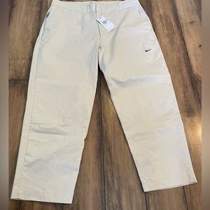 Nike Sportswear Style Essentials Unlined Cropped Pants | 36 Tapered Leg | Cream